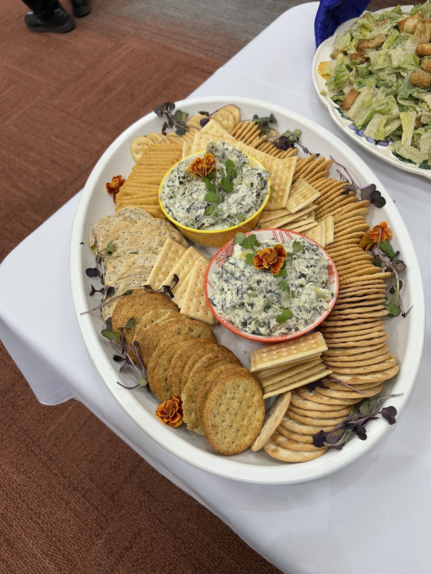 Artisan crackers with gourmet dips